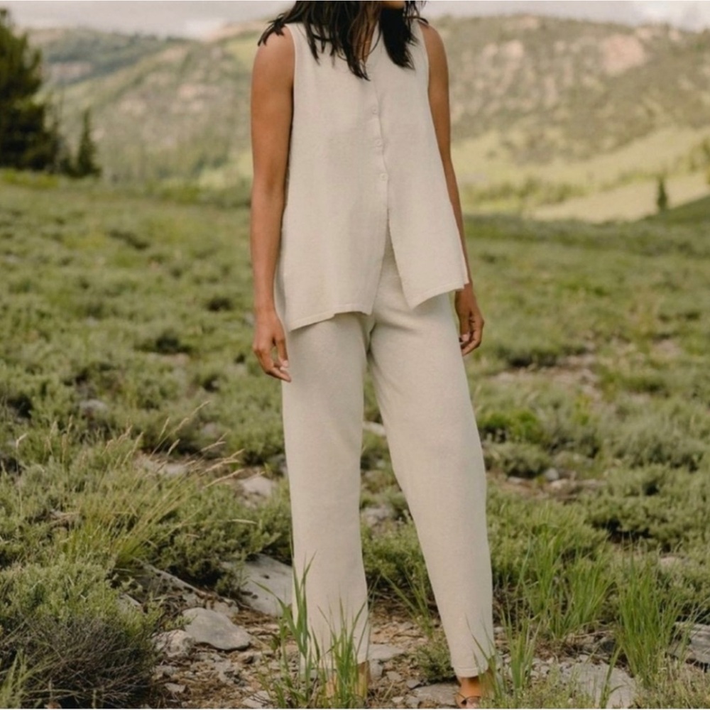 JAMES STREET CO. SAGE CREAM GAUZE HIGH WAISTED WIDE LEG PANTS